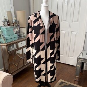 Belldini Black, Beige & Cream Long Houndstooth Hooded Cardigan M